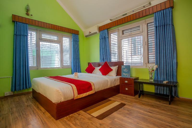 Oyo 146 Somewhere Hotel & Resturant Kathmandu Exterior foto