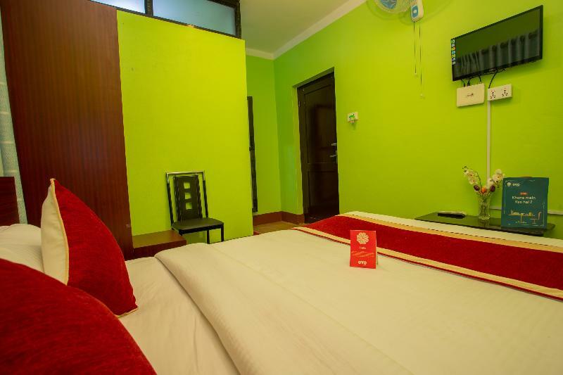 Oyo 146 Somewhere Hotel & Resturant Kathmandu Exterior foto